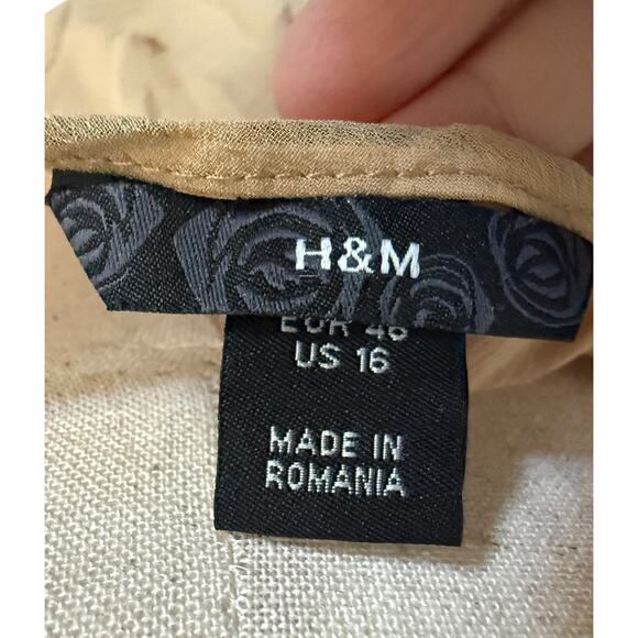 H&M Ruffle Front Beige Chiffon Cami Top 16 Romantic Y2K Fairy Grunge Boho Indie - Picture 4 of 6